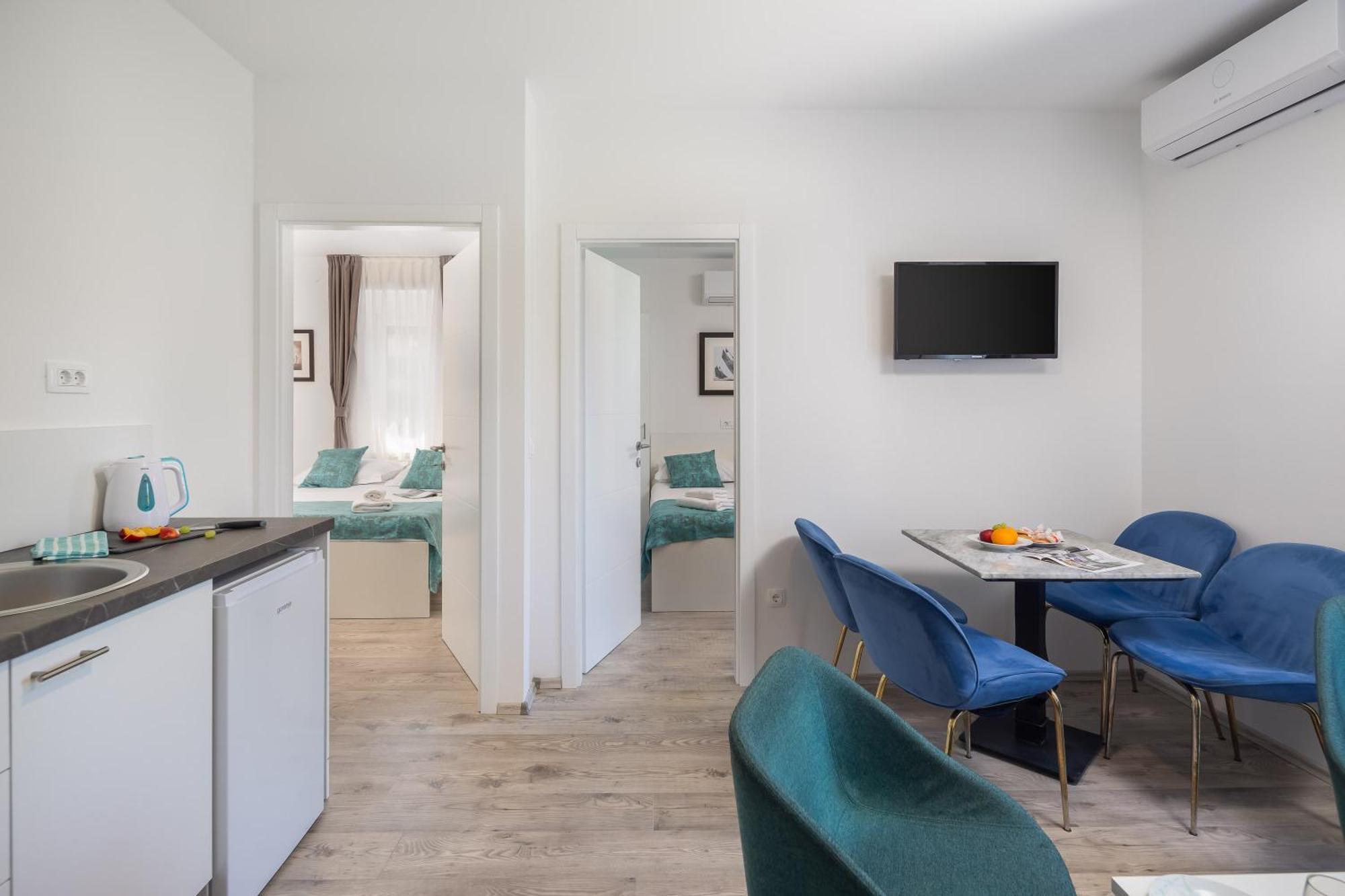 Beachfront Apartments Providenca With Free Parking Makarska Exteriör bild