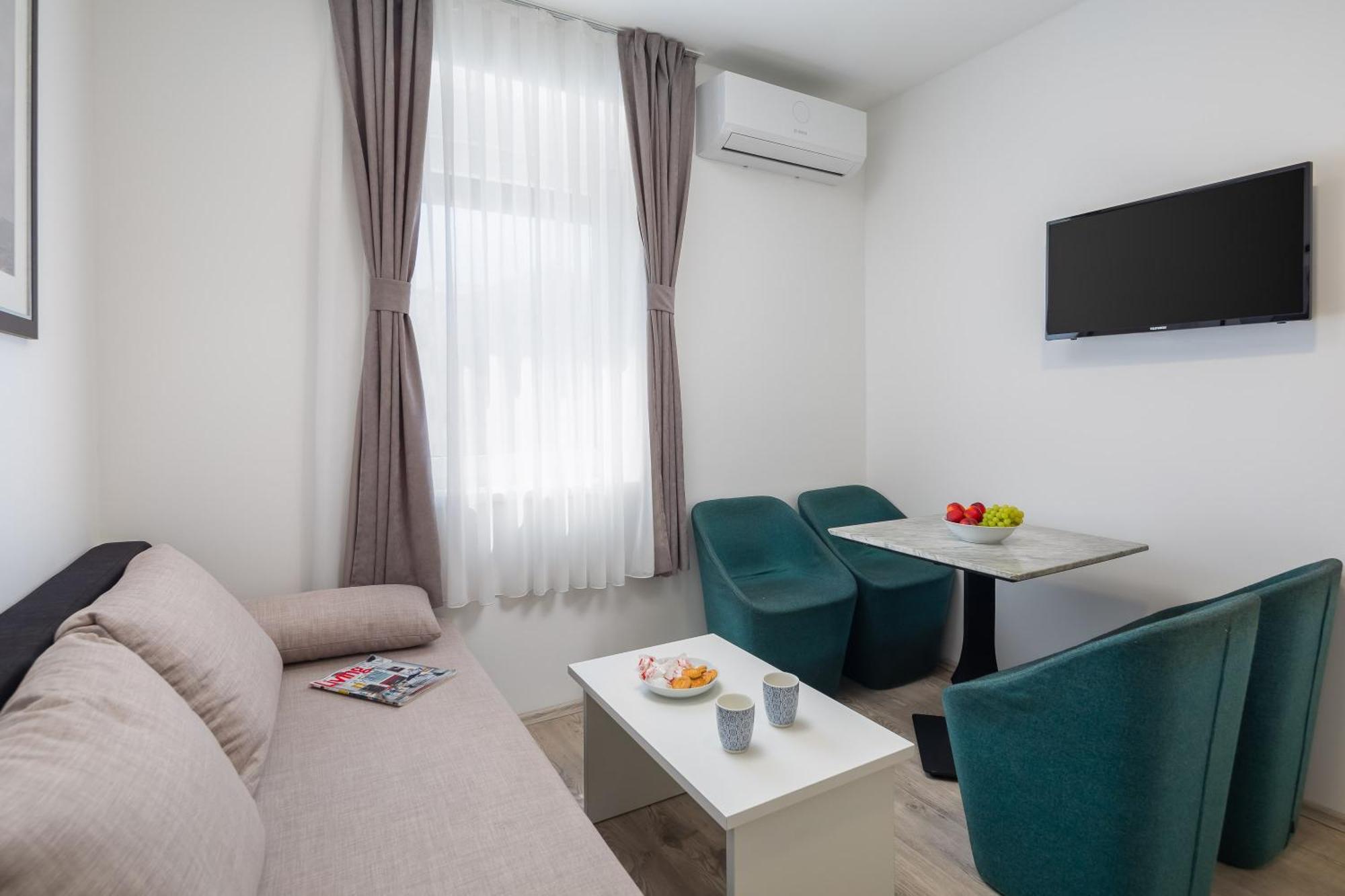 Beachfront Apartments Providenca With Free Parking Makarska Exteriör bild